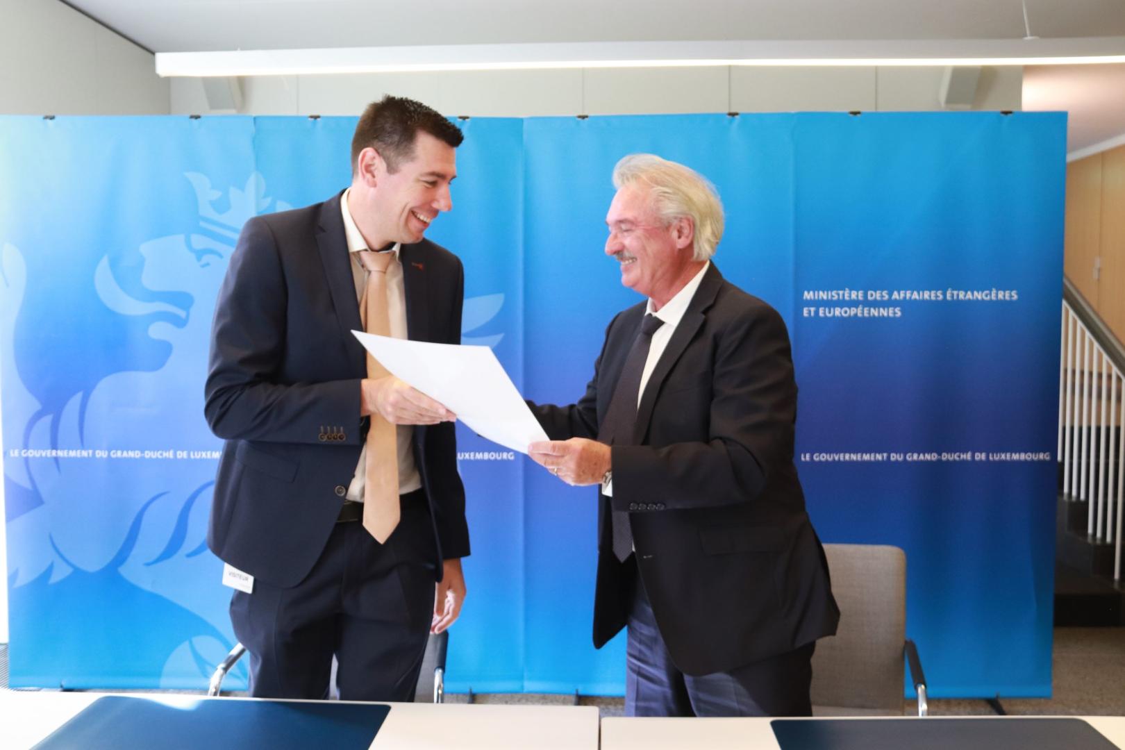 Signature pacte Ministère des affaires étrangères et européennes